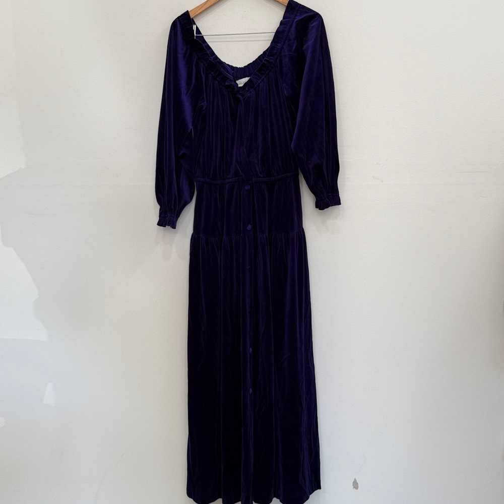 Vintage Miss Elaine Deep Purple Long Sleeve Gown/Dress Size Small